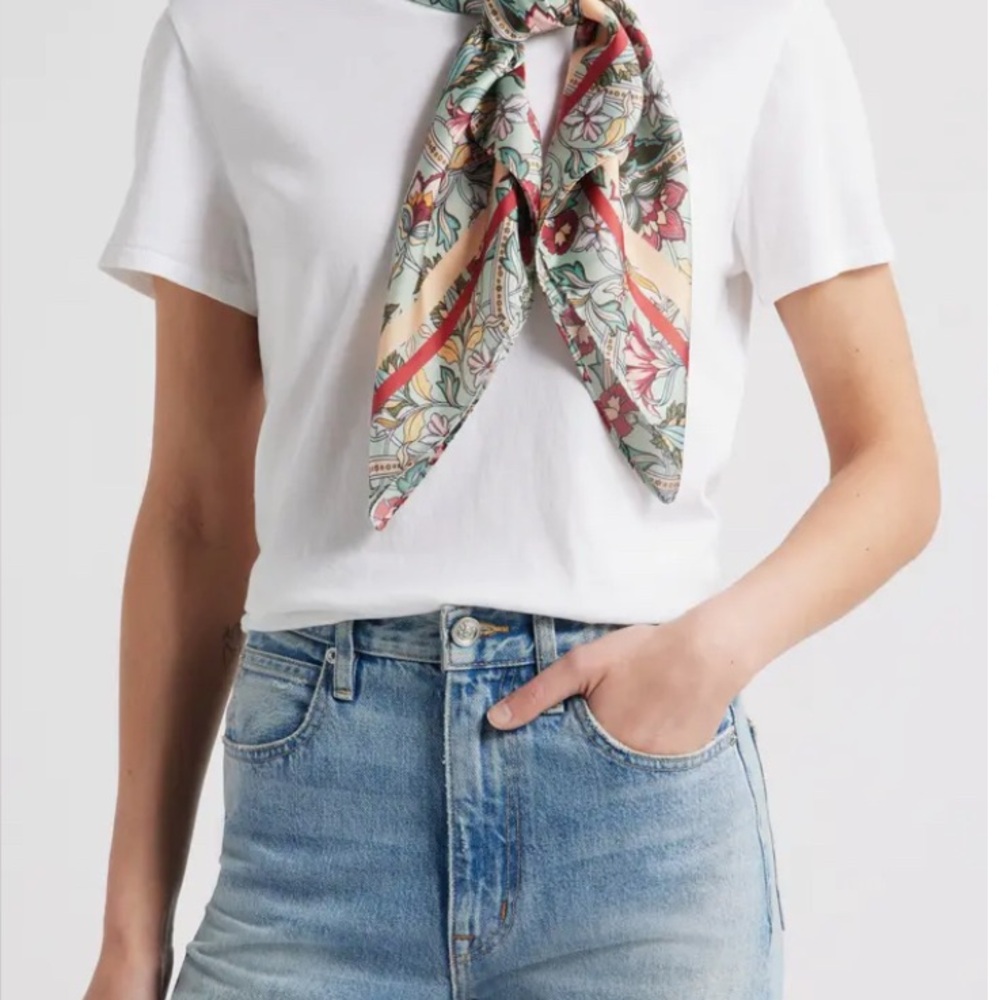 New With Tag Treasure And Bond Print Square Satin Scarf Floral Print Size OS
